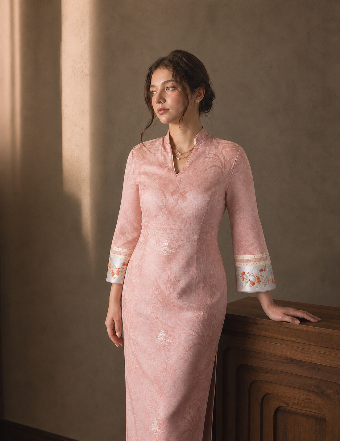 Peach Oolong floral plus size qipao dress, collar bodice and cuff construction