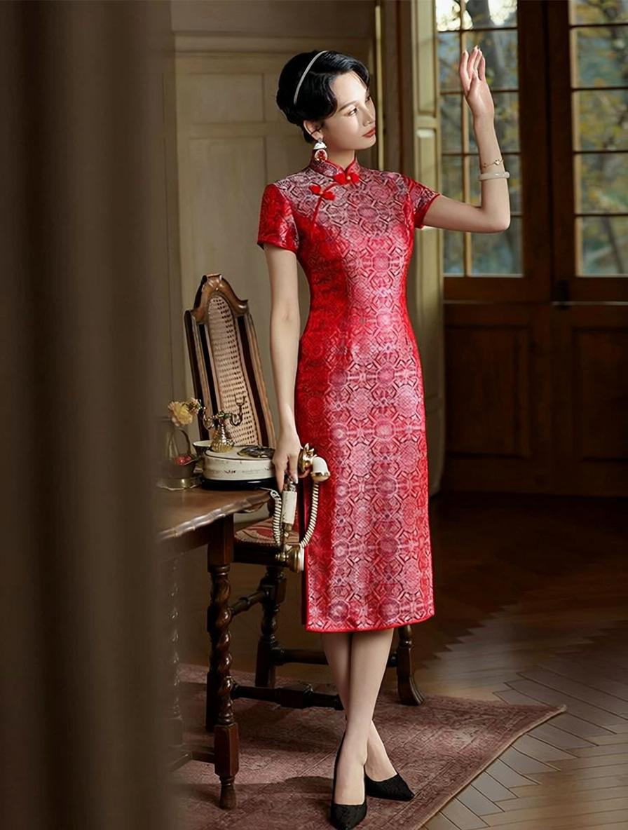 short red cheongsam dress Red Brocade Qipao Dress, Elegant Chinese Cheongsam, Mother Gift Dress,Traditional Chinese Dress, Retro Oriental Tea Dress,Long Silk Gown