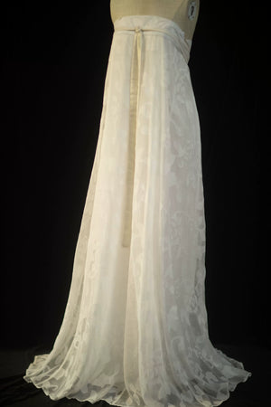 White Hanfu skirt displayed alone with a same-fabric waistband and a flowing floor-length hem