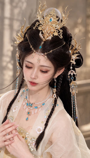 Side view of Xianyu crown and forehead jewellery
