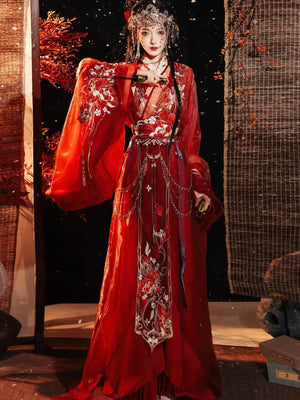 Yu Ji red Warring States Hanfu robe embroidered Chinese costume detail
