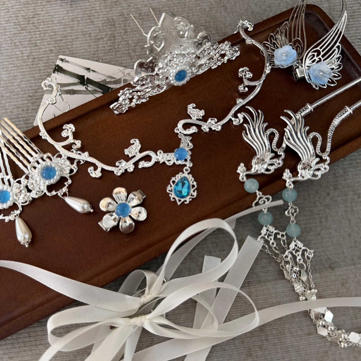 Yueling hair accessory pieces arranged to show their shapes