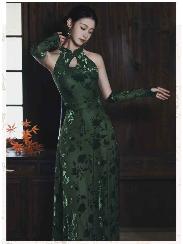 Green dance Qiapo and cheongsamFeaturing an elegant display of an array of items including a Green Qipao dress, a modern Qipao shirt and a sexy Cheongsam, this collection presents a blend of traditional and modern styles. The modern Cheongsam dress, along with the Cheongsam modern top, redefines traditional aesthetics with a contemporary twist. Adding an element of allure is the sexy Cheongsam lingerie, complemented by a Cheongsam shirt in comfortable fabric.