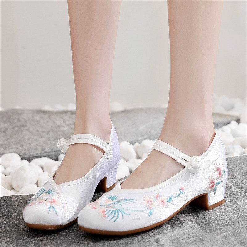 Qing Plum | Embroidered Shoes Boots Traditional Chinese footwear Han culture Ancient Chinese clothing Cultural revival Chinese embroidery Silk shoes Ethnic shoes Historical costume Chinese silk Cultural heritage. Hanfu traditional Chinese shoes Hanfu style shoes Handmade Hanfu shoes Hanfu embroidered shoes Hanfu shoes for sale Hanfu shoes for women Hanfu shoes with embroidery Hanfu shoes for men Hanfu silk shoes Hanfu shoes for cultural events.
