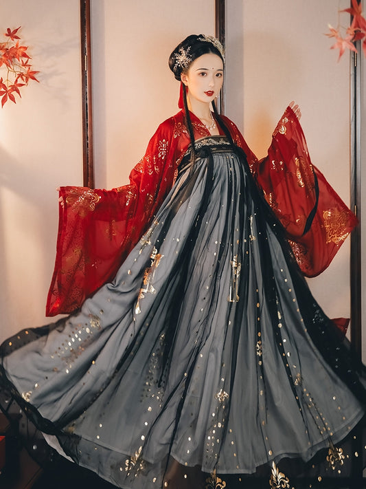 Featuring a diverse collection of Hanfu styles, this display presents a blend of traditional and modern elements, from the intricate embroidery of classic Hanfu to contemporary menswear. The assortment includes authentic Tang Dynasty dresses and detailed Ming Dynasty Hanfu, alongside luxurious royal attire and scholar officials' outfits. With a special emphasis on men's Hanfu, the exhibit highlights the rich cultural tapestry of traditional Asian clothing and modern, Asian-inspired fashion