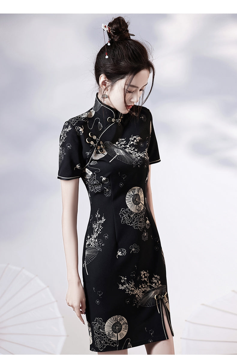 Black | Modern Chinese Qipao 【国潮】A stunning black modern Chinese Qipao dress featuring a form-fitting silhouette and intricate embroidery. The dress also features a side slit, adding a touch of glamour to this already elegant look. Perfect for special events, weddings, or a night out, this dress embodies the fusion of traditional Chinese fashion with modern elements. Shop now to upgrade your wardrobe with this beautiful and timeless piece of modern Chinese fashion.