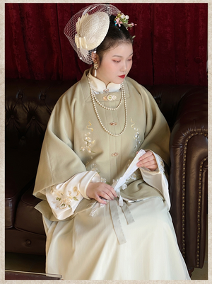 men's Hanfu, from traditional Chinese menswear to modern from Tang Dynasty traditional attire to Ming and Song Dynasty inspired Hanfu. Items such as scholar official Hanfu hats, Chinese court official attire, and royal traditional dress are prominently featured. This display also offers a glimpse into the evolution of Asian clothing, presenting pieces like casual Hanfu and Asian-inspired outfits.Hanfu patterns contributes to the journey through the history of male Chinese and Asian fashion
